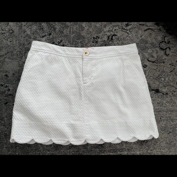 Lilly Pulitzer Dresses & Skirts - Lilly Pulitzer White Skort
